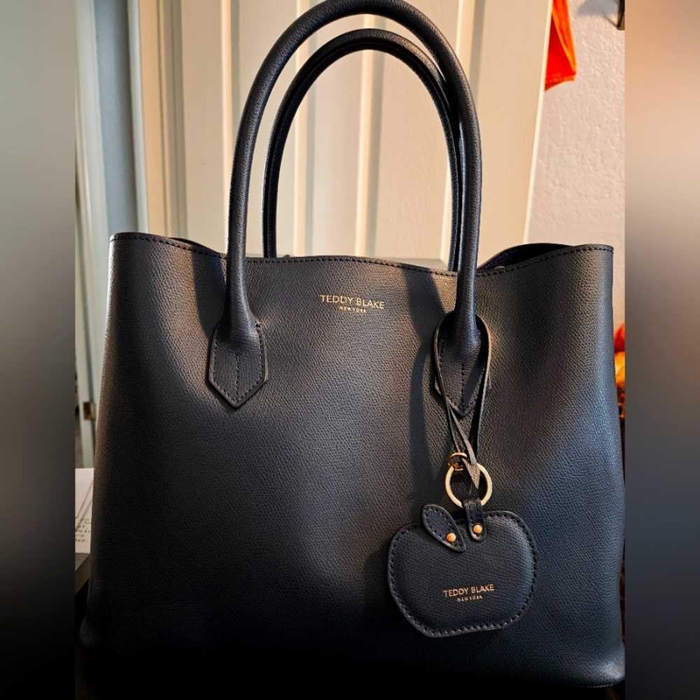 Teddy Blake Navy Leather Tote Bag